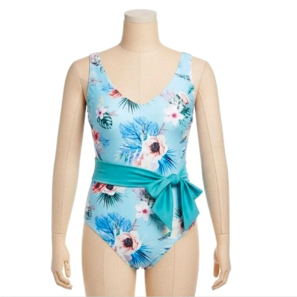 LYSA 2X (22W/24W) Nadia Blue Floral V-neck Swimsuit Open Back Tummy Smoothing